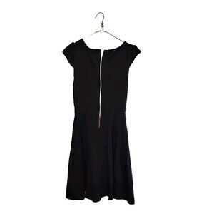 Elle Women's Black Dress Size 2 Elegant, Dressy